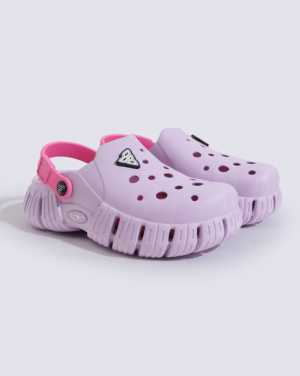 Flexxo Luna clogs in Lilac/Rose Pink, a versatile footwear option for both men and women, offering style and comfort in every step.